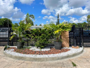 Paradis: Spacious Wheelchair-Accessible Rooms in Quiet Neighborhood